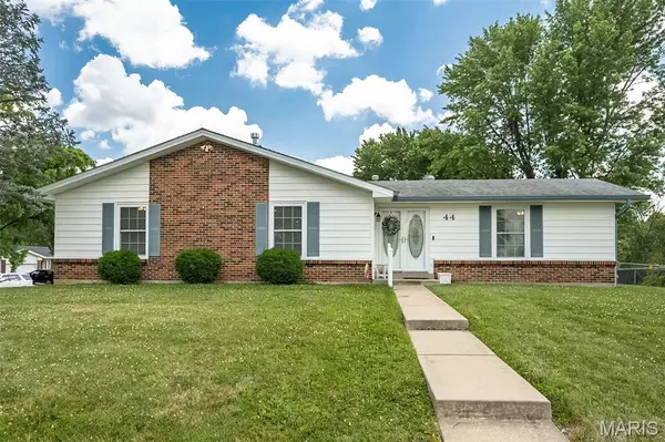 St Peters, MO 63376,44 Park Charles BLVD N