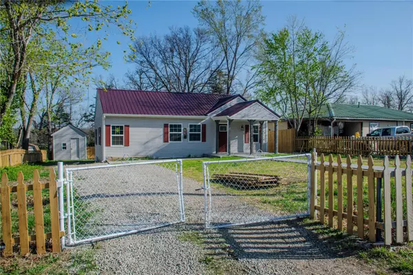 Waynesville, MO 65583,903 Hospital RD