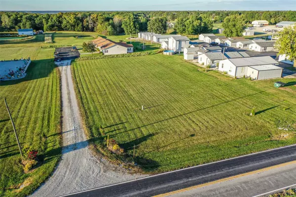Center, MO 63436,3 EE Condo LN