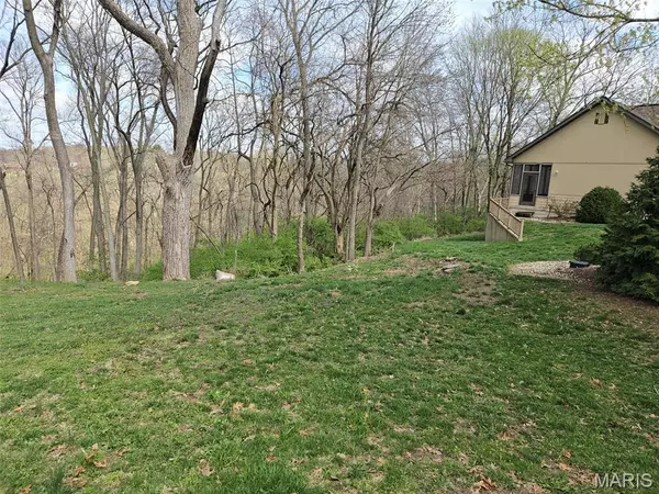 Godfrey, IL 62035,0 Stoneledge DR