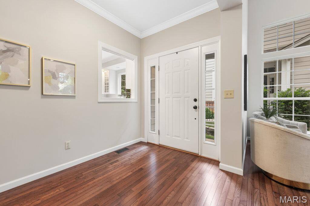 Chesterfield, MO 63005,16841 Chesterfield Bluffs CIR