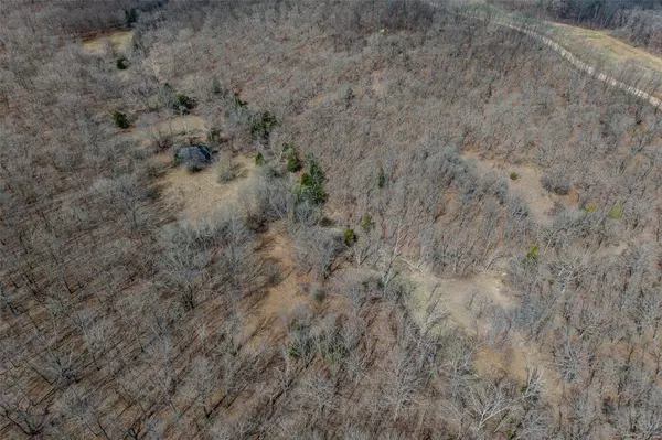 Edwards, MO 65326,0 Sawmill RD