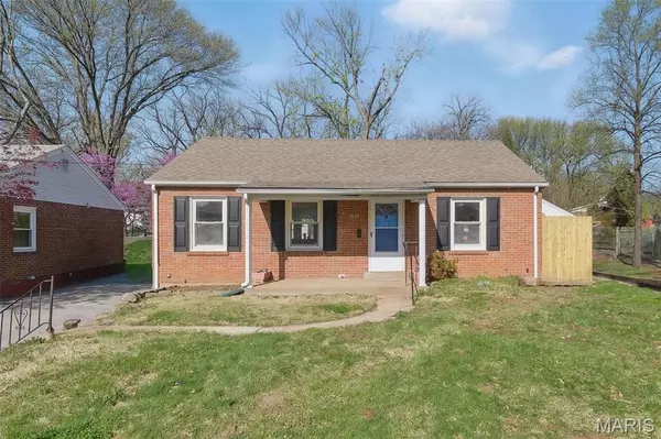 3443 Lindscott AVE, St Louis, MO 63114