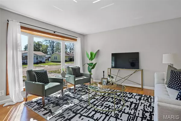 Edwardsville, IL 62025,417 Montclaire AVE