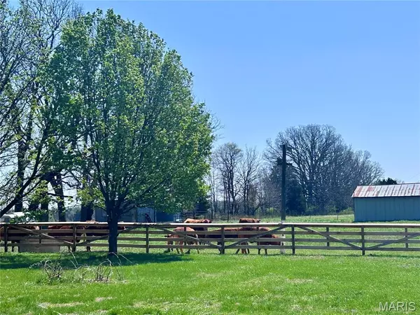 Cuba, MO 65453,298 McLeod ST