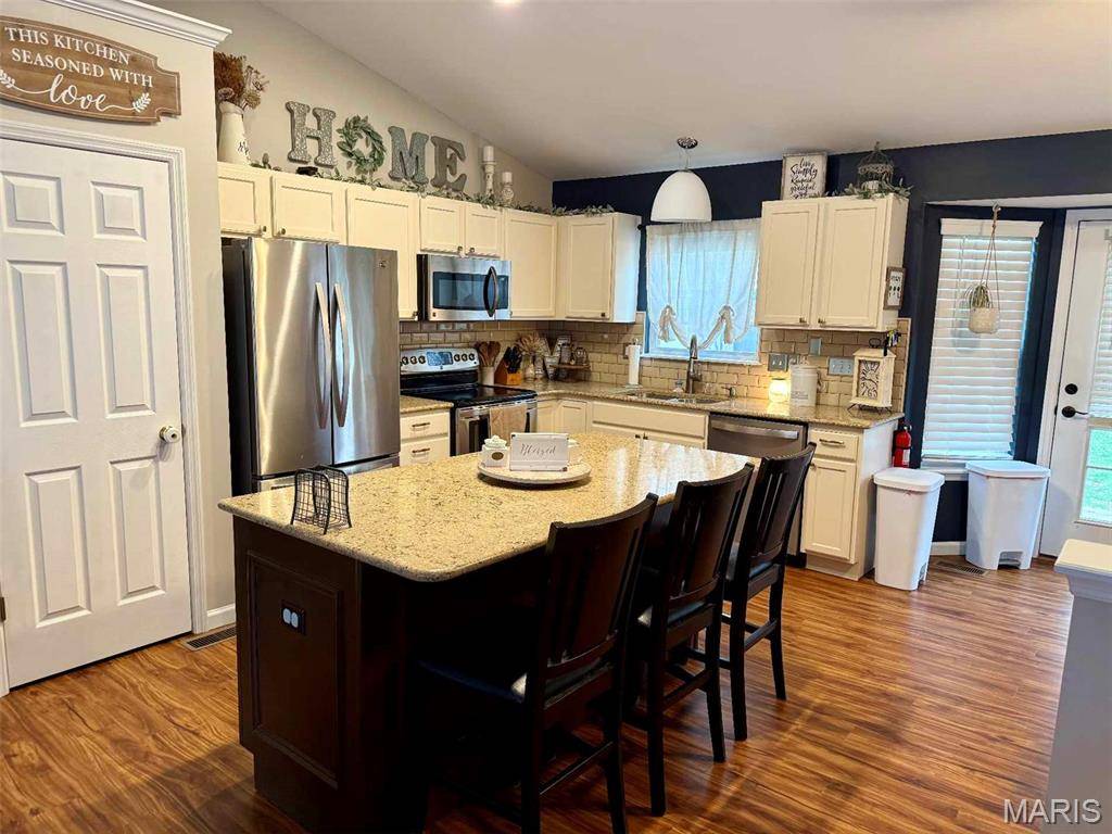 Fenton, MO 63026,354 Green Jade Estates DR