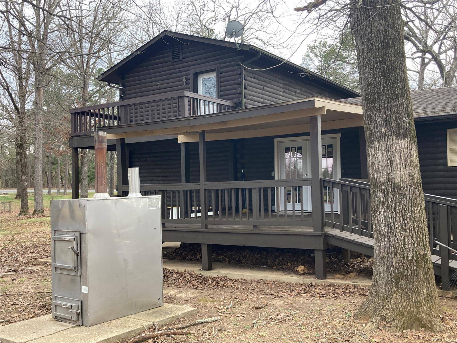 Poplar Bluff, MO 63901,387 County Road 415