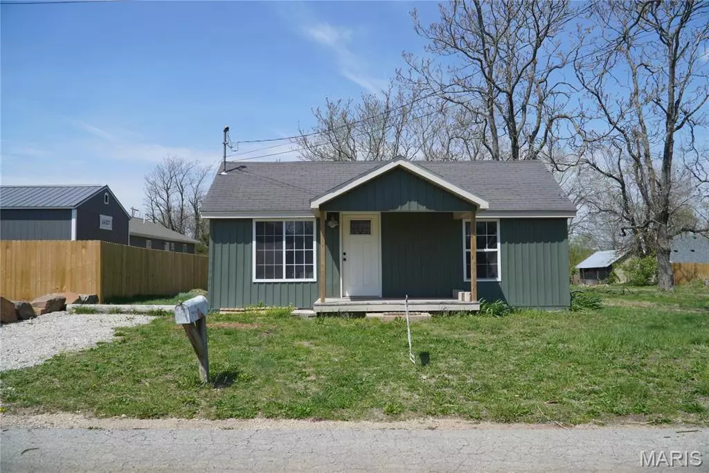 Lebanon, MO 65536,949 St. Louis ST