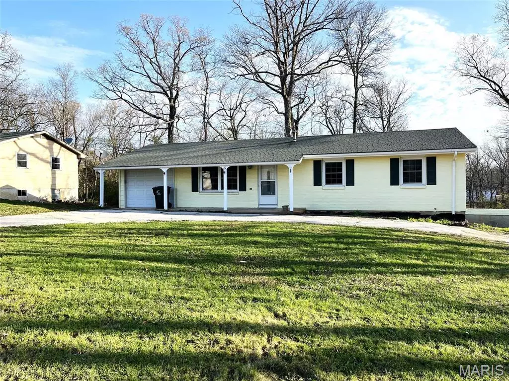 Viburnum, MO 65566,20 Maple Street