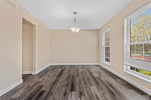 Collinsville, IL 62234,22 Brookwood DR