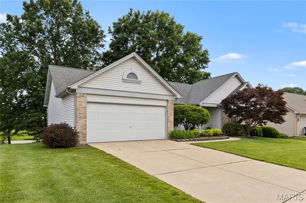 Dardenne Prairie, MO 63368,228 Waterford Crystal DR