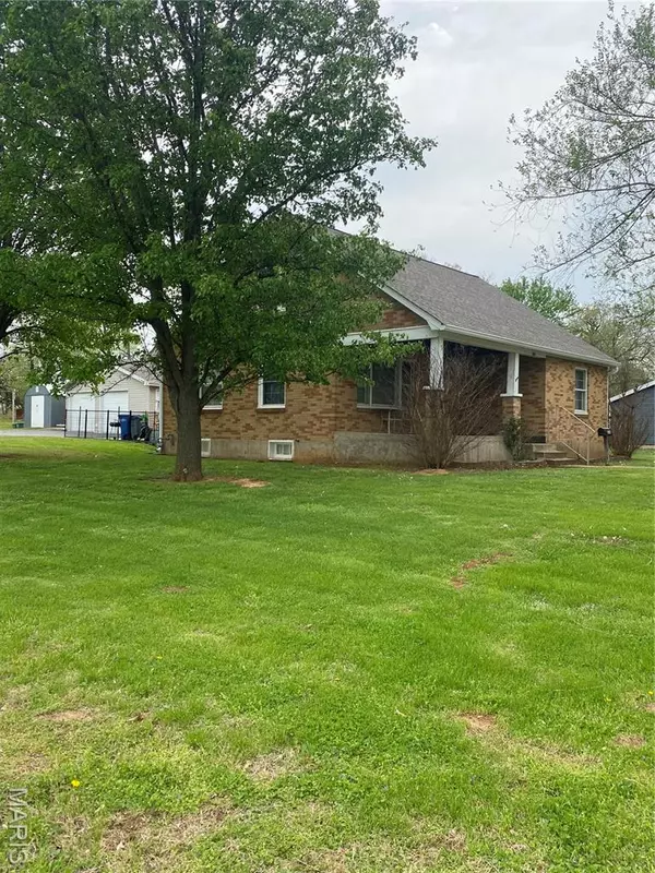 Desloge, MO 63601,506 N School ST