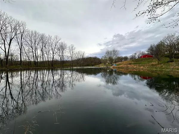 Pocahontas, IL 62275,602 Haller DR