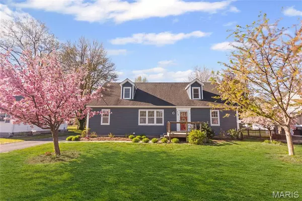 Godfrey, IL 62035,715 Taylor AVE