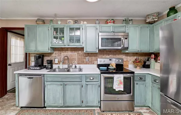 Warrenton, MO 63383,26168 Ridgetrail DR