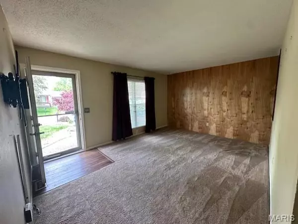 O'fallon, MO 63368,2414 Breezy Point LN