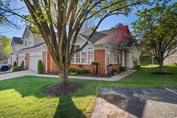 Chesterfield, MO 63005,16762 Chesterfield Bluffs CIR