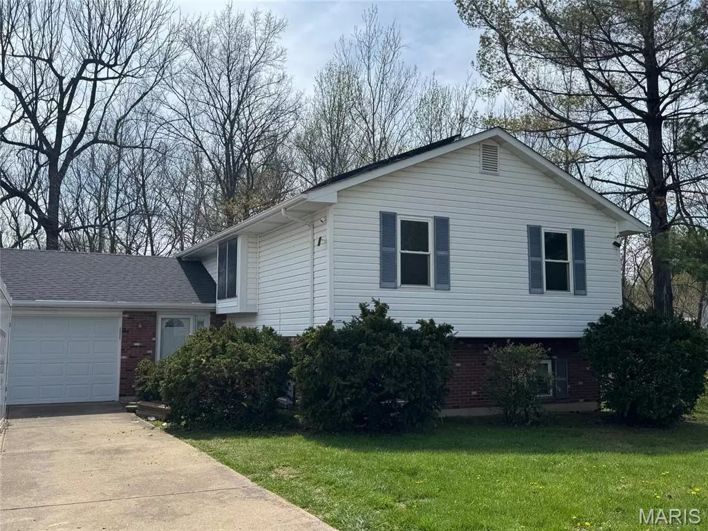 St Charles, MO 63303,2154 Graystone DR