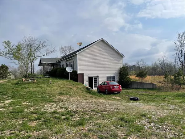 Salem, MO 65560,15424 S Hwy 19