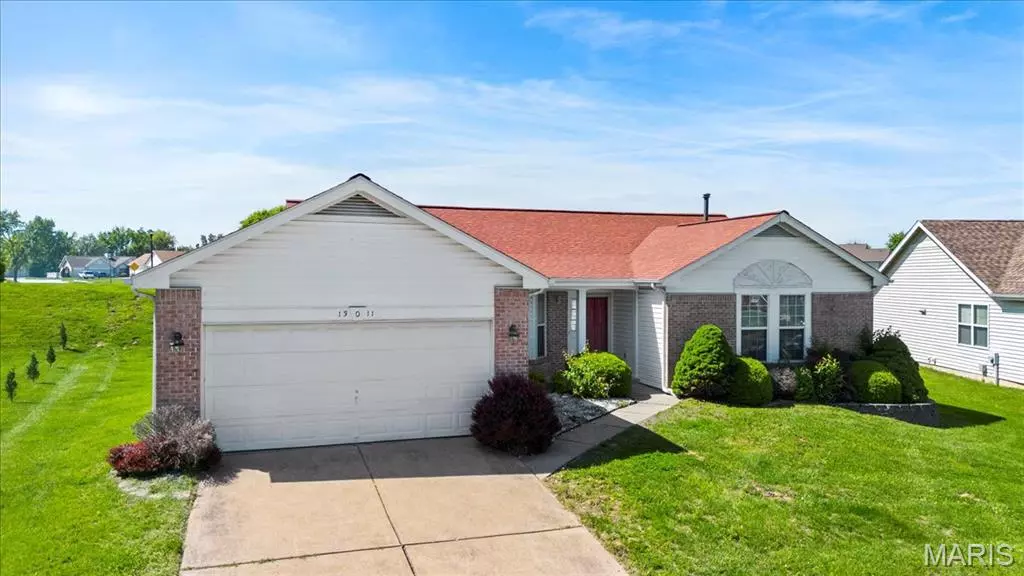 13011 Mystic Bend LN, Black Jack, MO 63033