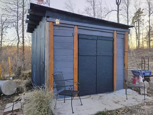 Annapolis, MO 63620,1209 Hidden Valley Lakes