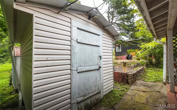 Dixon, MO 65459,Address not disclosed