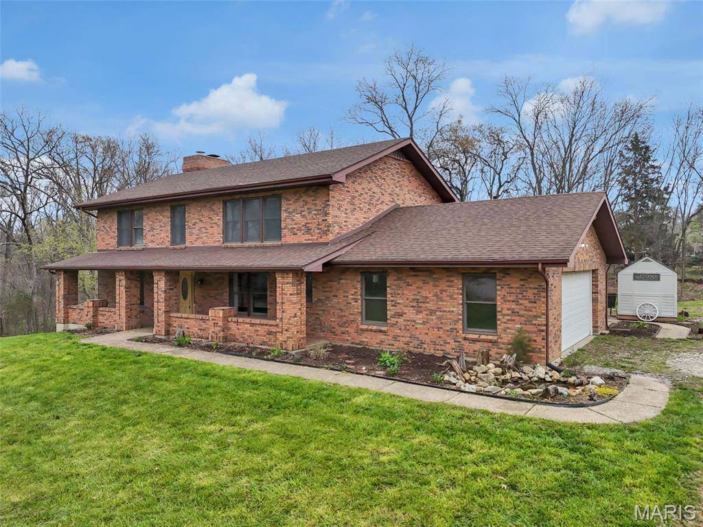 824 Riske LN, Wentzville, MO 63385