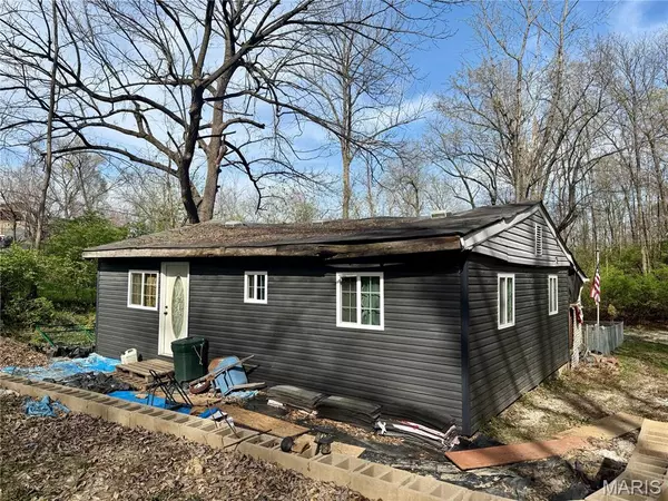 St Charles, MO 63304,17 Labonte DR
