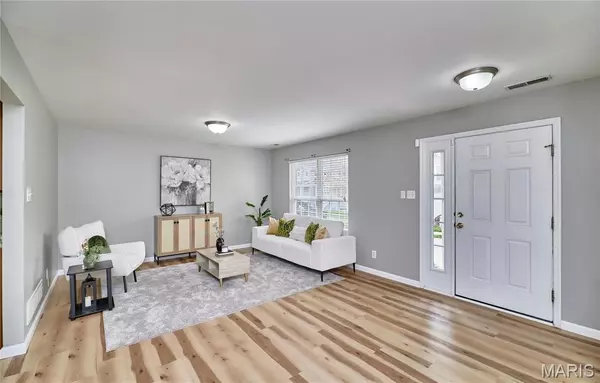 St Charles, MO 63303,292 Montclair Tower DR #292