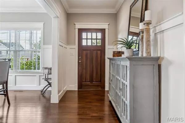 St Louis, MO 63131,11910 Lillian AVE