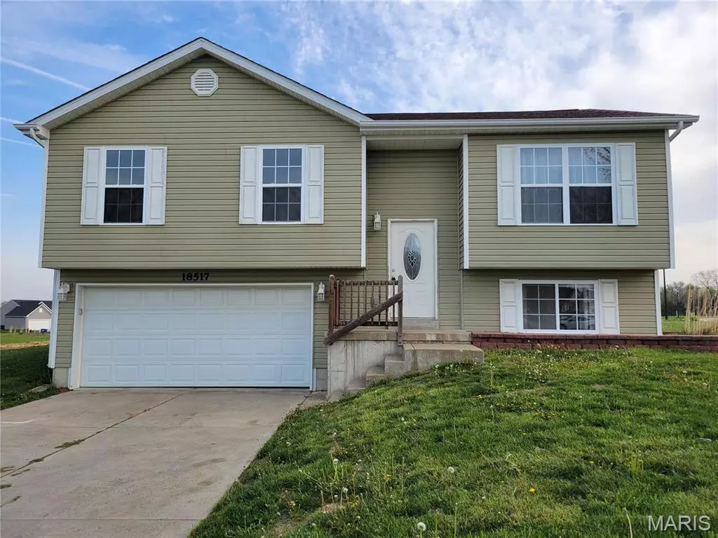 Wright City, MO 63390,18517 Walnut Hill LN