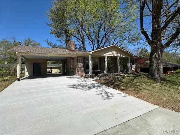 Cape Girardeau, MO 63701,2504 Tulip LN