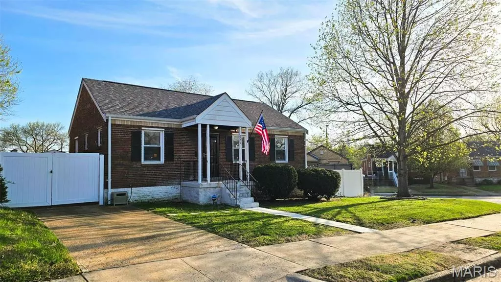 7054 Plainview AVE, St Louis, MO 63109