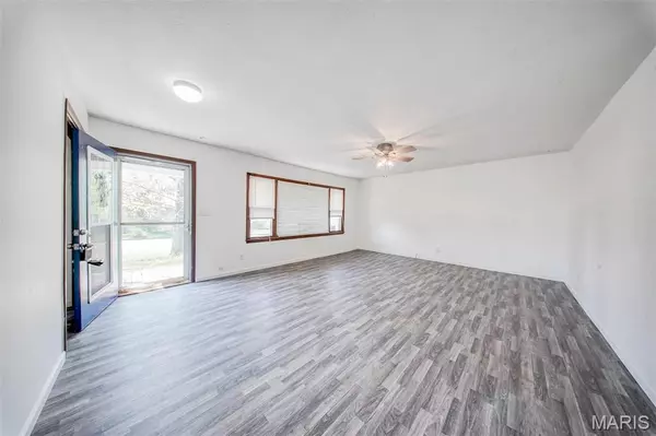 Rolla, MO 65401,1301 Whitney LN