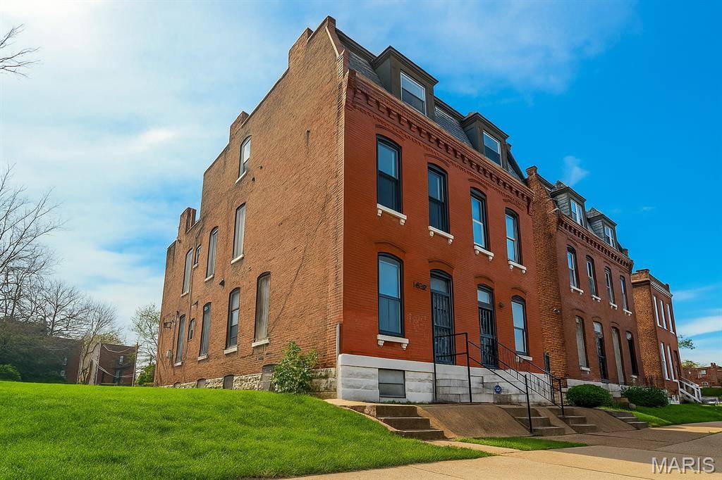 4027 N Florissant AVE, St Louis, MO 63107