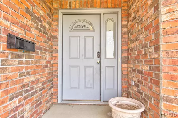 Moro, IL 62067,190 Bay Meadow CIR