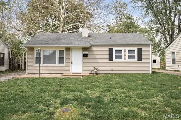 St Ann, MO 63074,11225 Saint Shawn LN