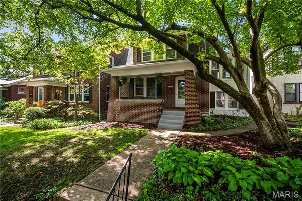 St Louis, MO 63105,6370 Alamo AVE