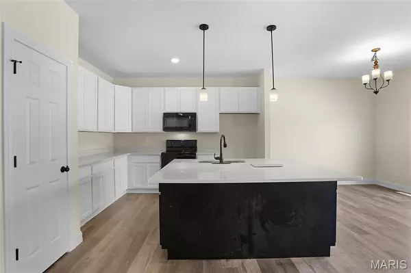 Washington, MO 63090,85 Fiddler's Close CT #85 STB