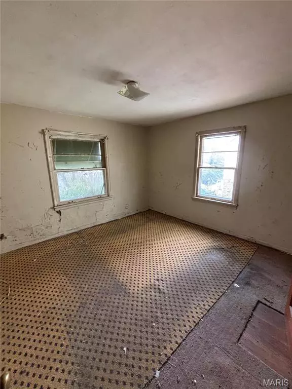 Ferguson, MO 63135,510 Ames PL