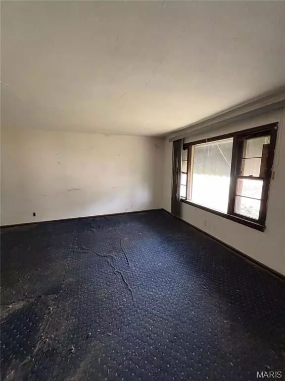 Ferguson, MO 63135,510 Ames PL