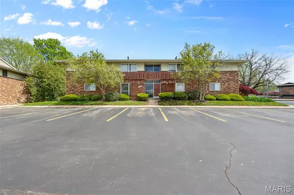 Bridgeton, MO 63044,4219 Carrollton DR #A