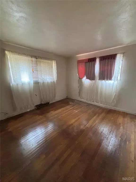 St Louis, MO 63136,2206 Berwyn DR