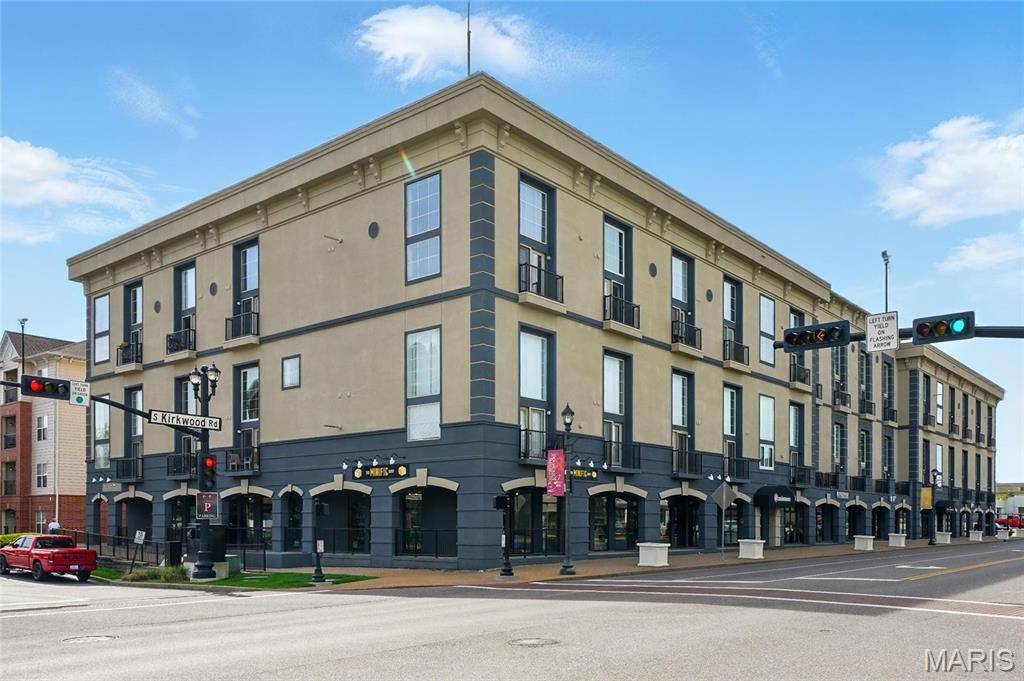 200 S Kirkwood RD #329, St Louis, MO 63122