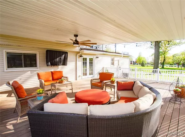 East Alton, IL 62024,244 Hi Pointe PL