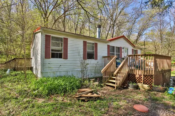 7379 Spring RD, Hillsboro, MO 63050