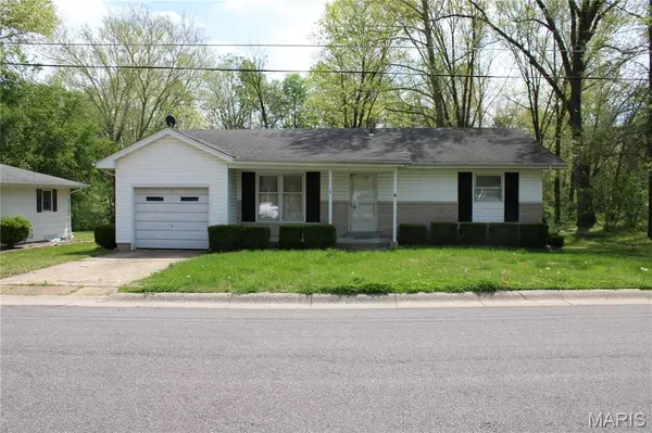 118 Dawn DR,  Washington,  MO 63090