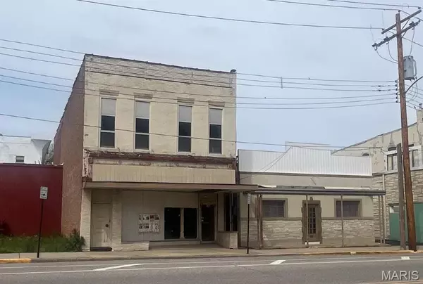 Alton, IL 62002,538 E Broadway ST