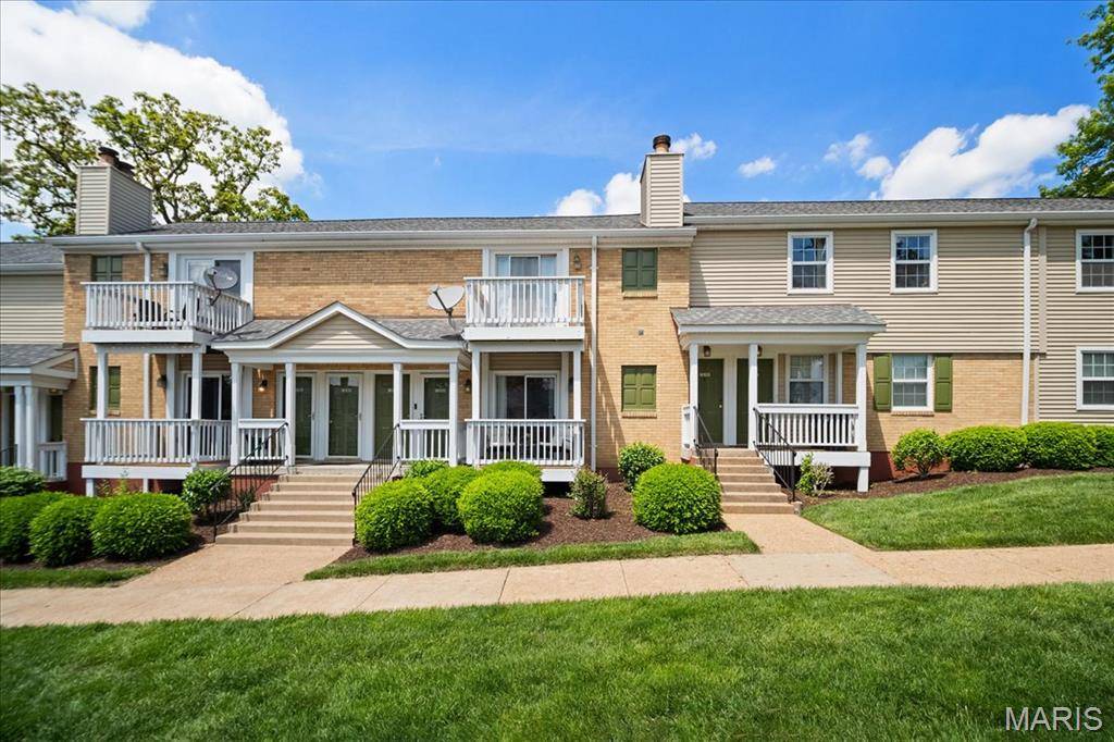 9005 Cardinal TER, St Louis, MO 63144