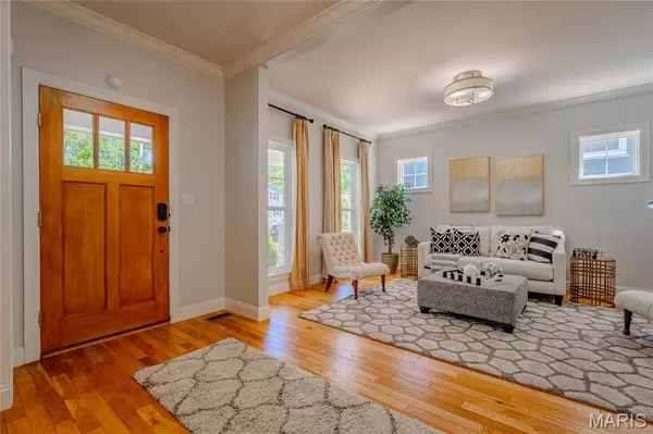 Glendale, MO 63122,734 Fuhrmann Terr